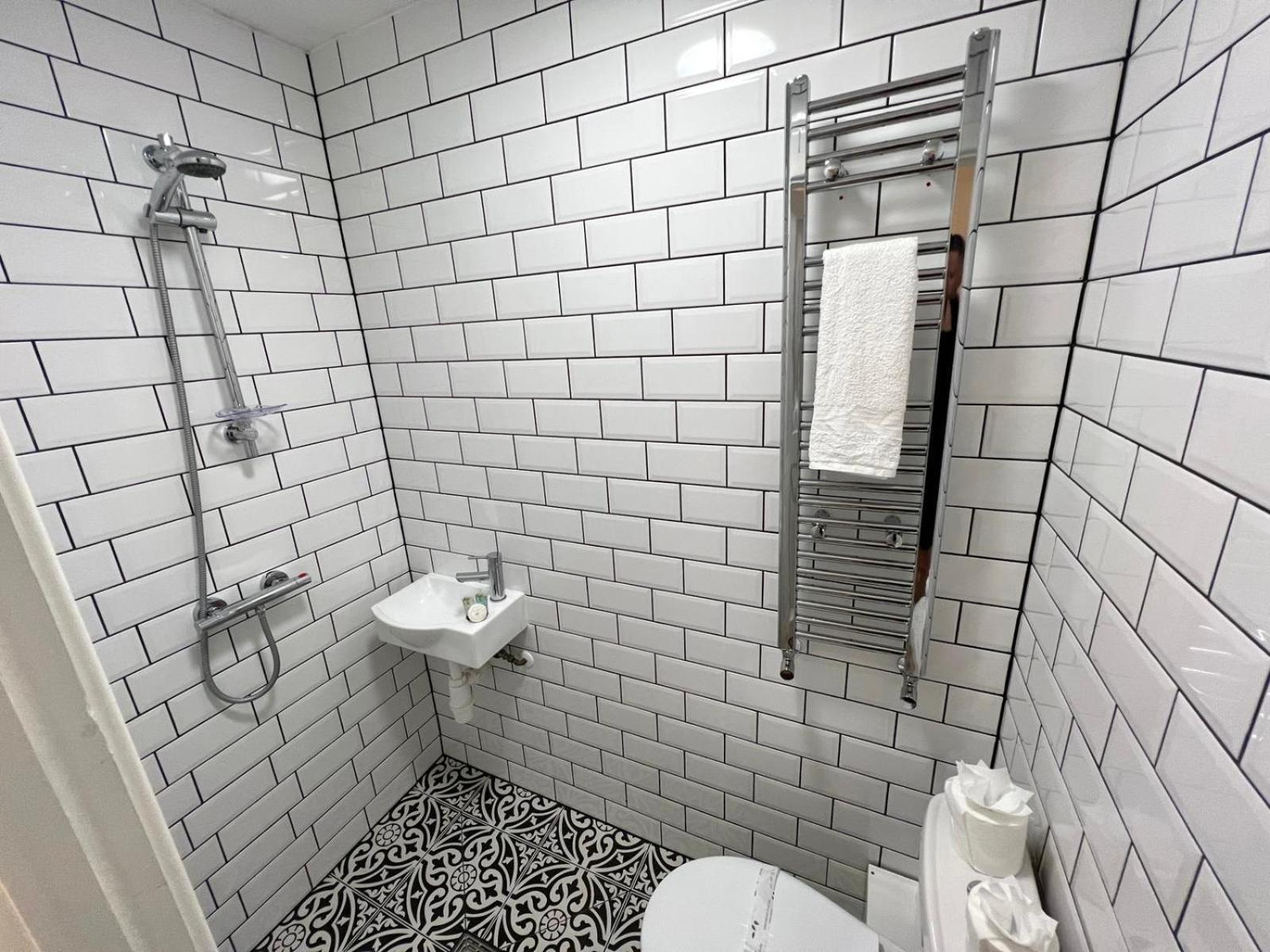 شقة Flat 4, 10 St John'S بورنماوث المظهر الخارجي الصورة